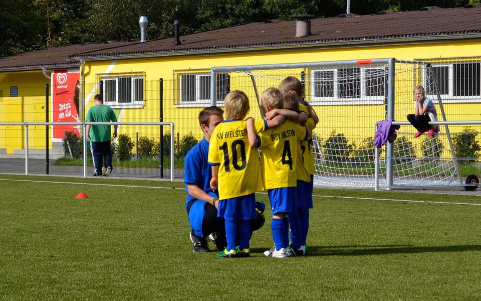 Wir möchten unseren Kindern und Jugendlichen eine erfüllende Heimat im Fußball bieten