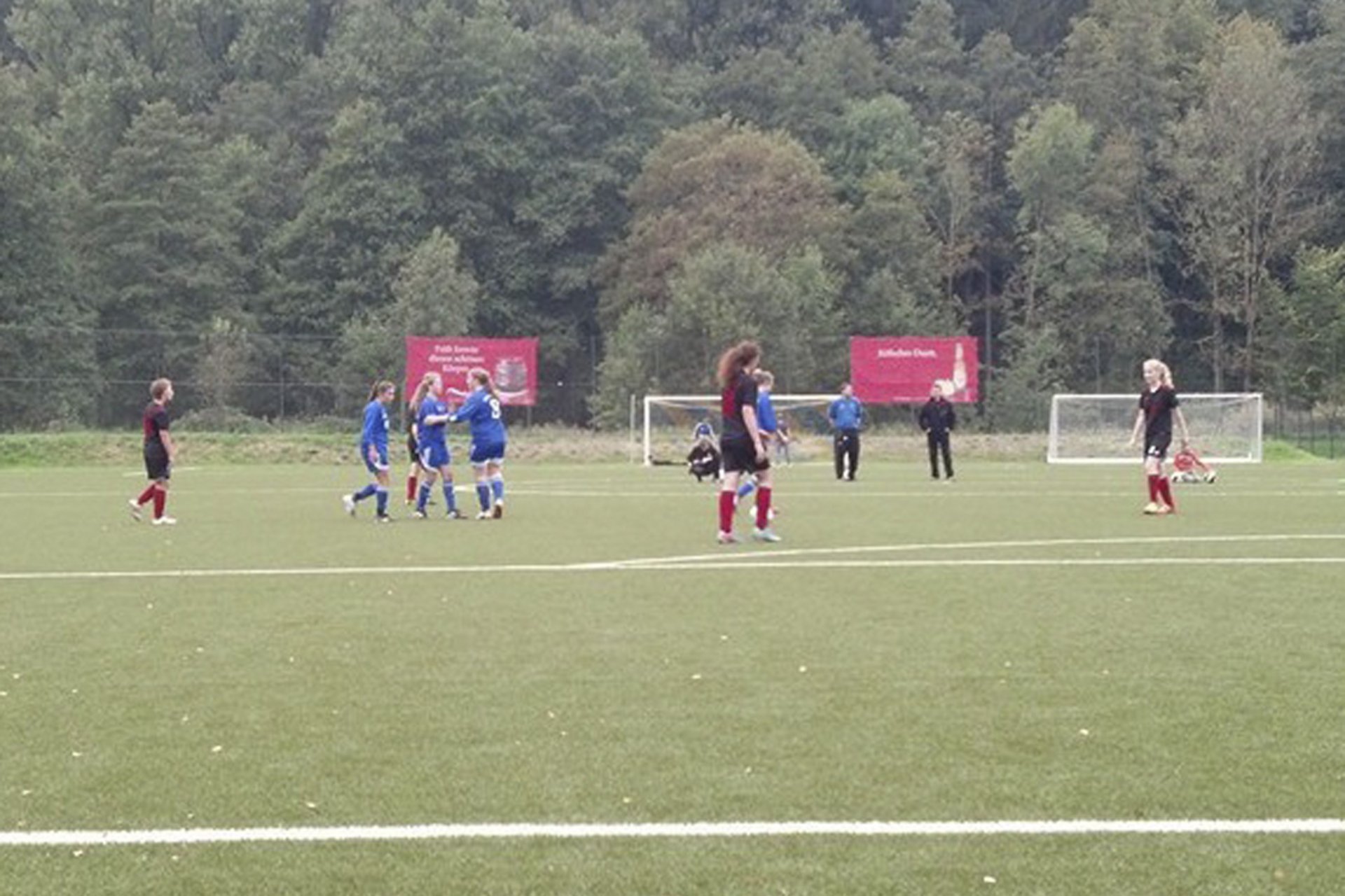 Wenig Grund zum Feiern hatten unsere U17 Mädchen, die Moitzfeld verdient unterliegen