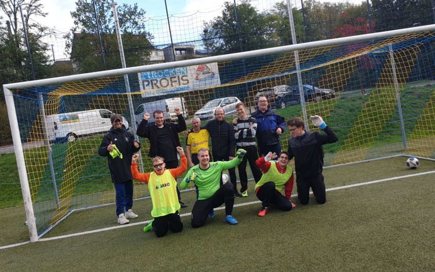 Inklusions-Mannschaft: Regelmäßiges Training Beim BSV Bielstein In ...