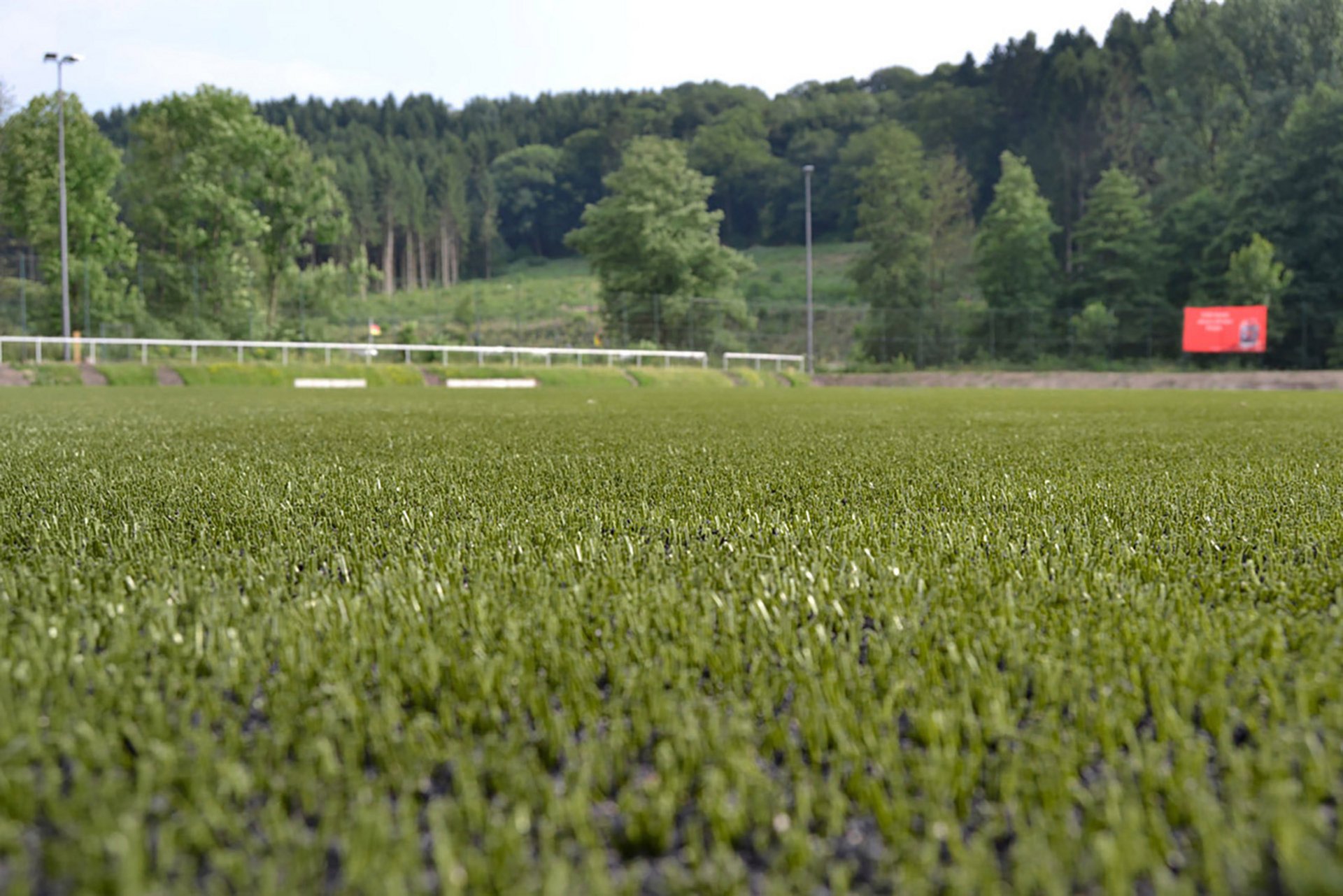 Alles nur ein Spaß: unser Verein muss nicht in die Insolvenz