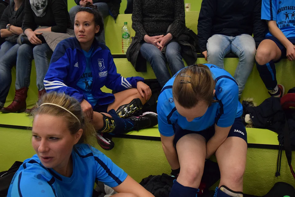 Alles wird gut, solange du entspannt bist: Tatjana Rosenthal, Katja Boecker und Andrea Lurz Alles wird gut, solange du entspannt bist: Tatjana Rosenthal, Katja Boecker und Andrea Lurz